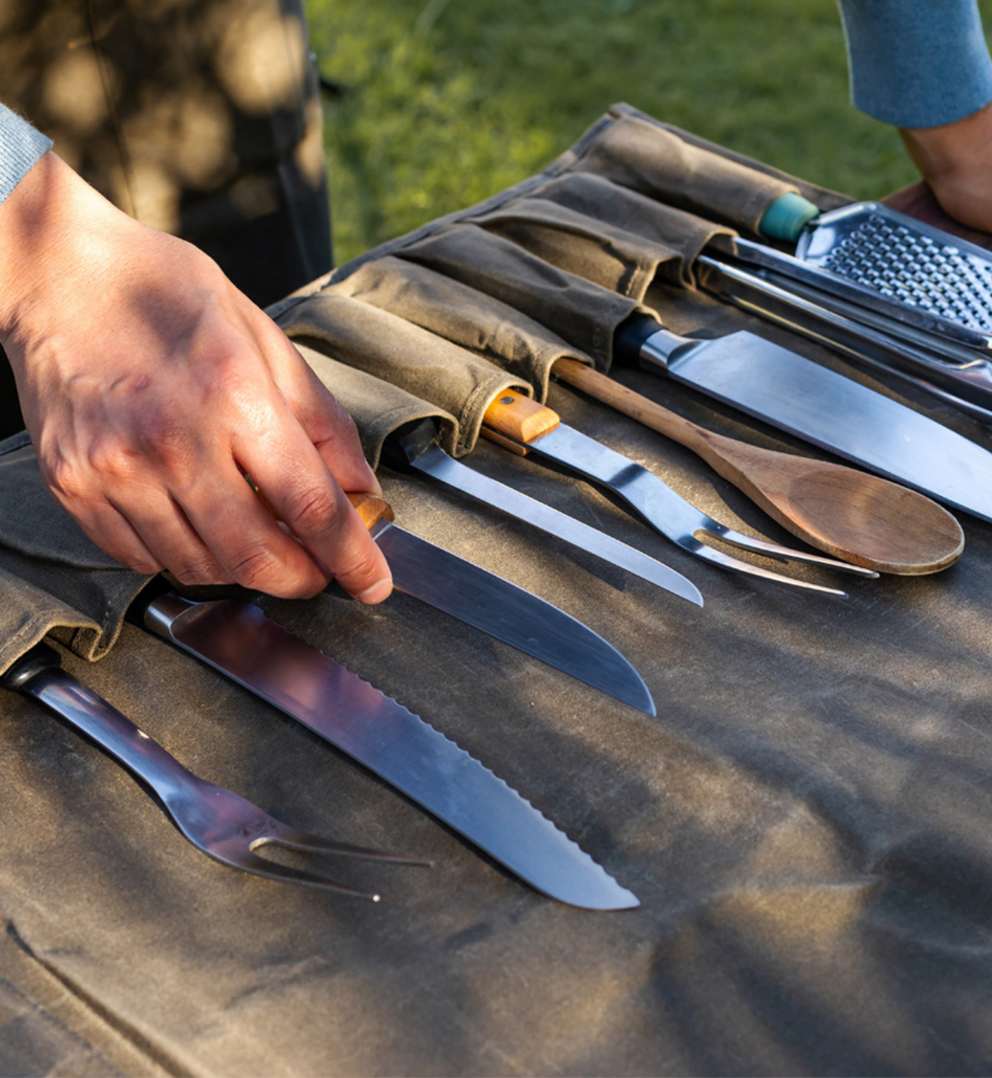 Waxed Cotton Knife Bag - Olive Green