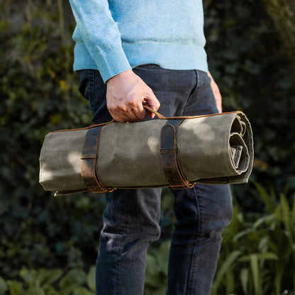 Waxed Cotton Knife Bag - Olive Green